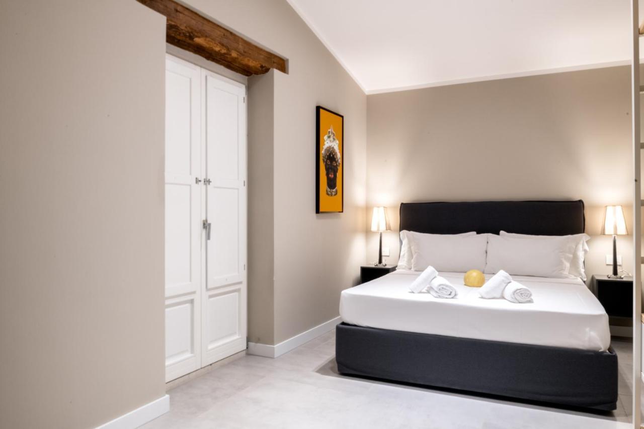 Momento-Teatro Greco Hotel Syracuse ภายนอก รูปภาพ