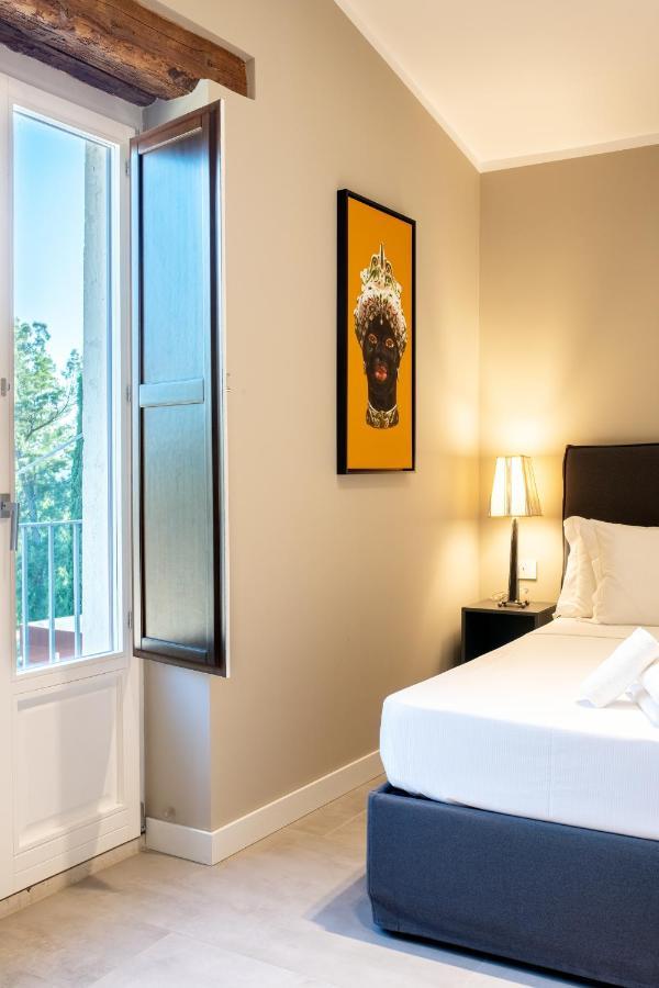 Momento-Teatro Greco Hotel Syracuse ภายนอก รูปภาพ
